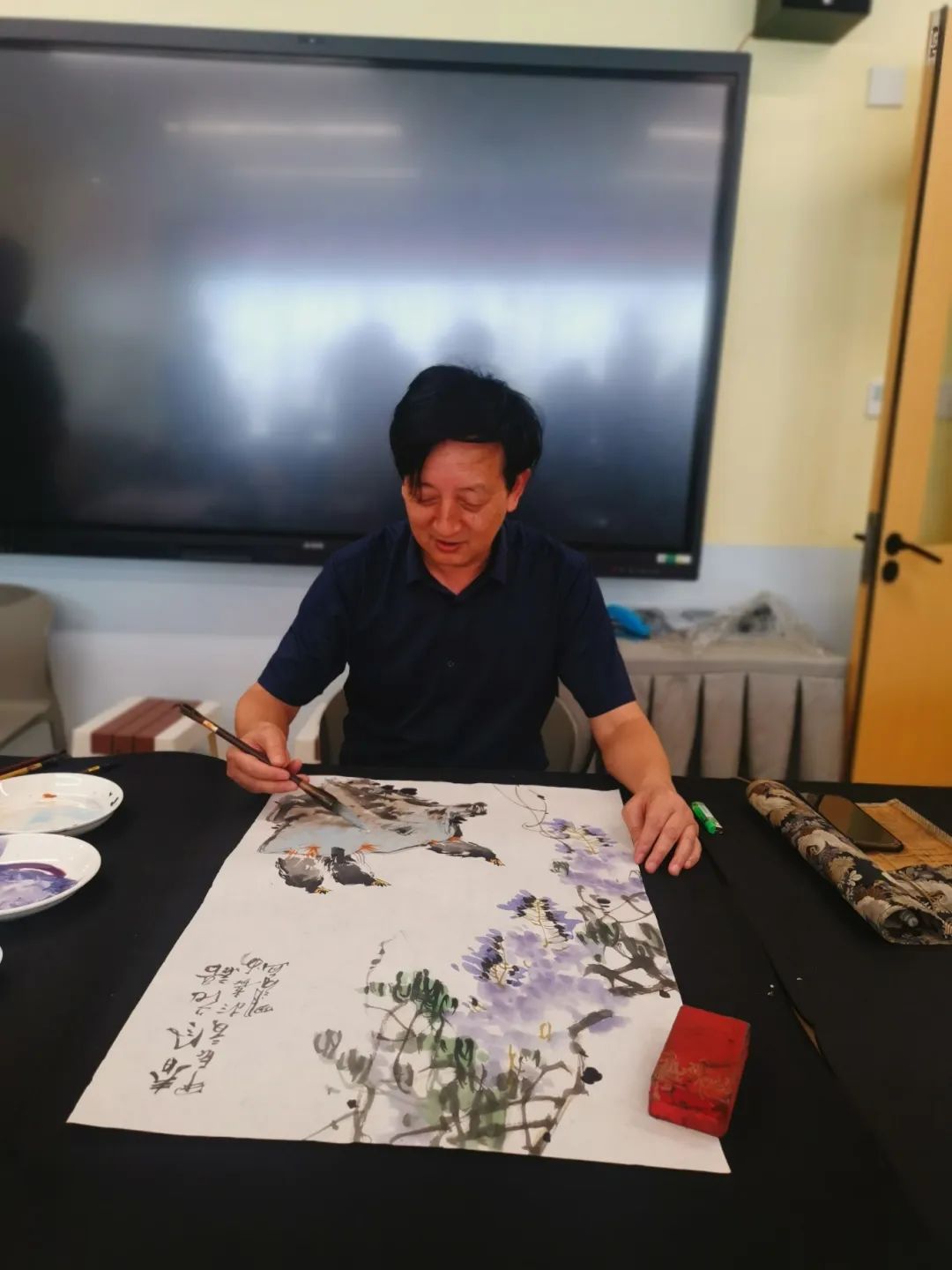 乐山市美术家协会送文化进市妇女儿童活动中心笔会创作活动