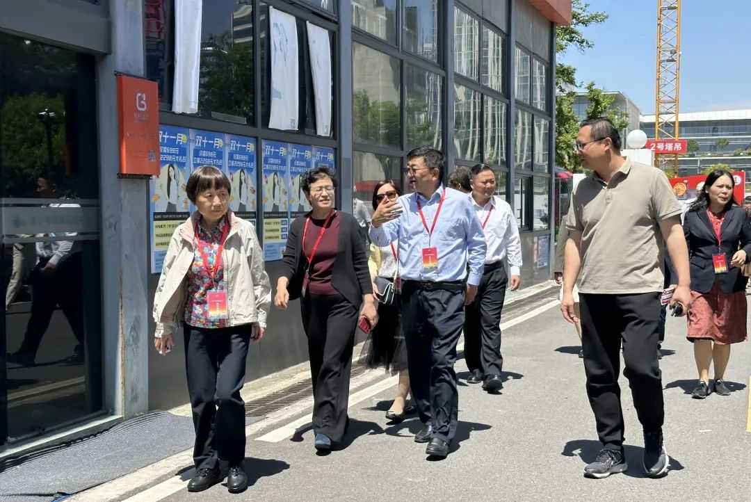 政协委员工作站 | 用好"联"的方法,构建治理共同体——周家渡街道政协