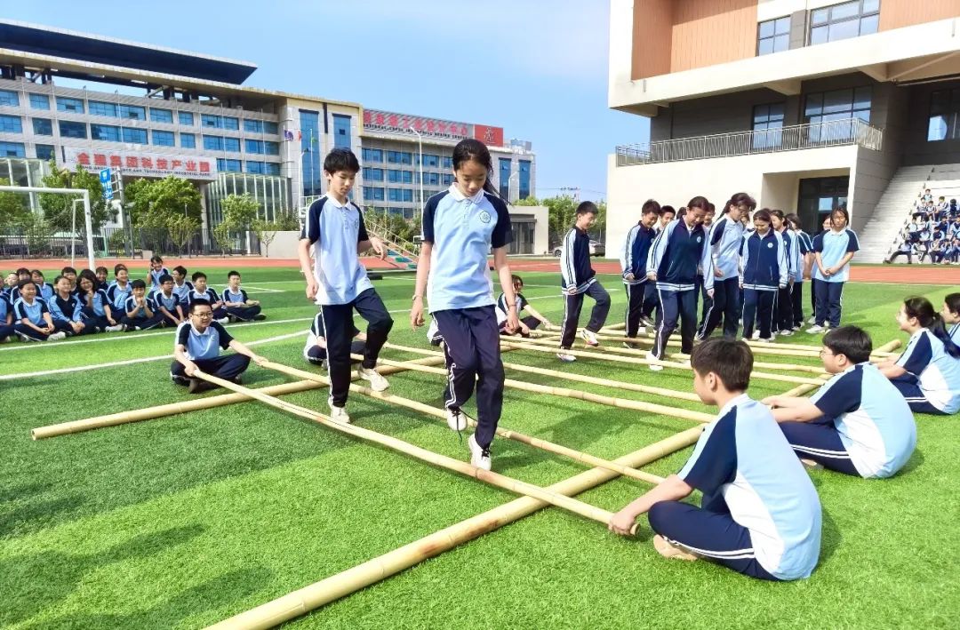 祁顶山学校钦村小学大岚寺小学神道口小学田村小学成长快乐,快乐成长.