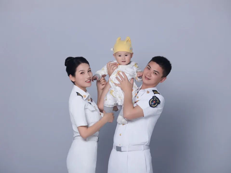 20宝宝这是你人生中的第一个儿童节,妈妈只希望你平安健康快乐.