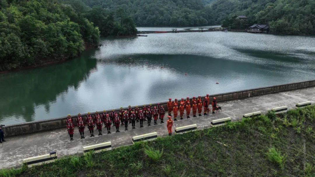 依托滇南一江六湖(澜沧江和定波,东耳,青龙,大沙坝,糯岗,云海湖),异地