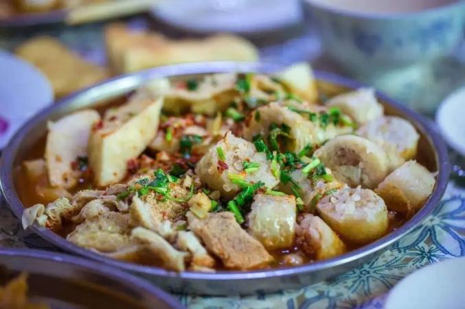 提前找好端午度假小县城,来阿克塞就完事了