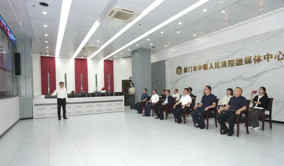 昌吉州党委图片
