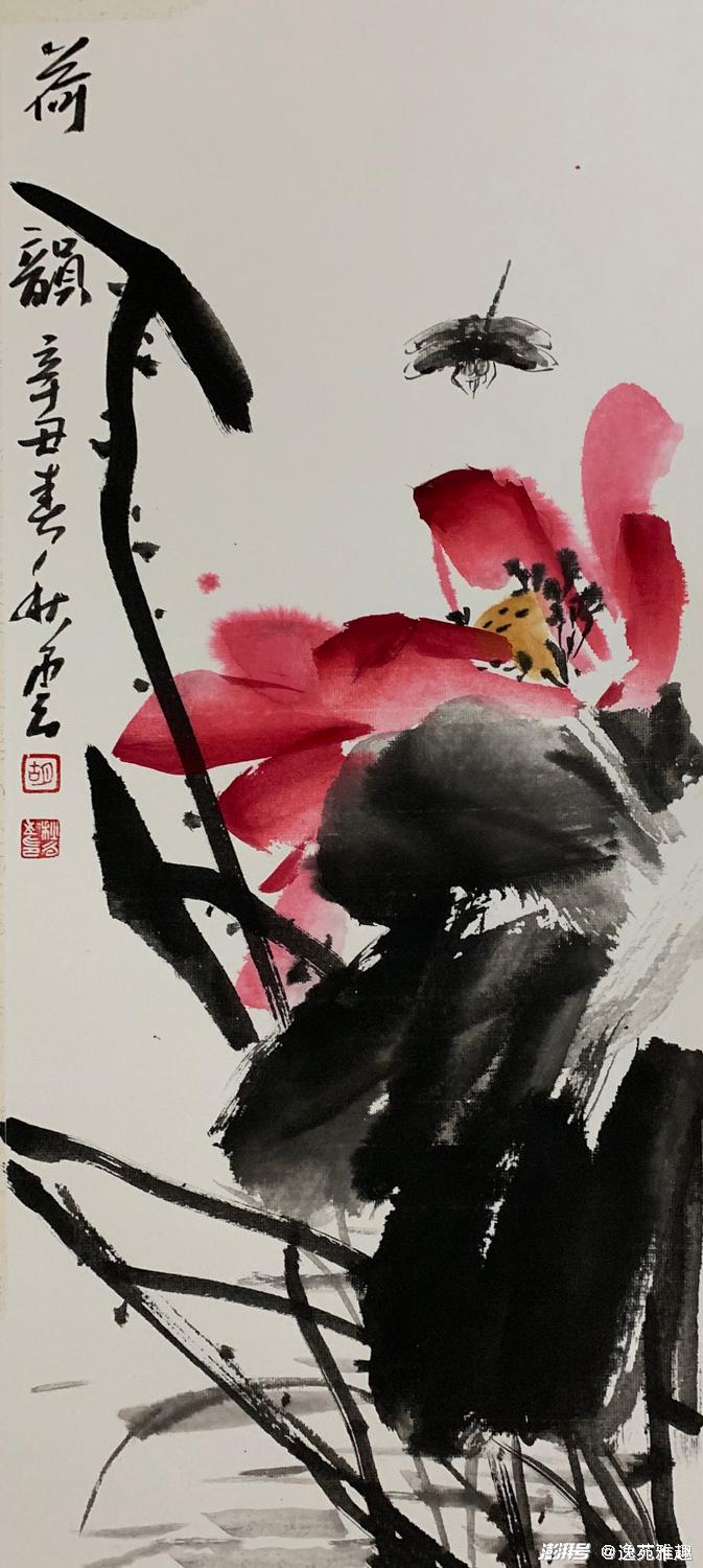 胡秋云写意花鸟:笔墨生花绘自然,诗意流转暖人心