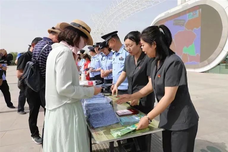 媒"眼"看"法"丨平罗法庭建设从"一枝独秀"到"满园春色"