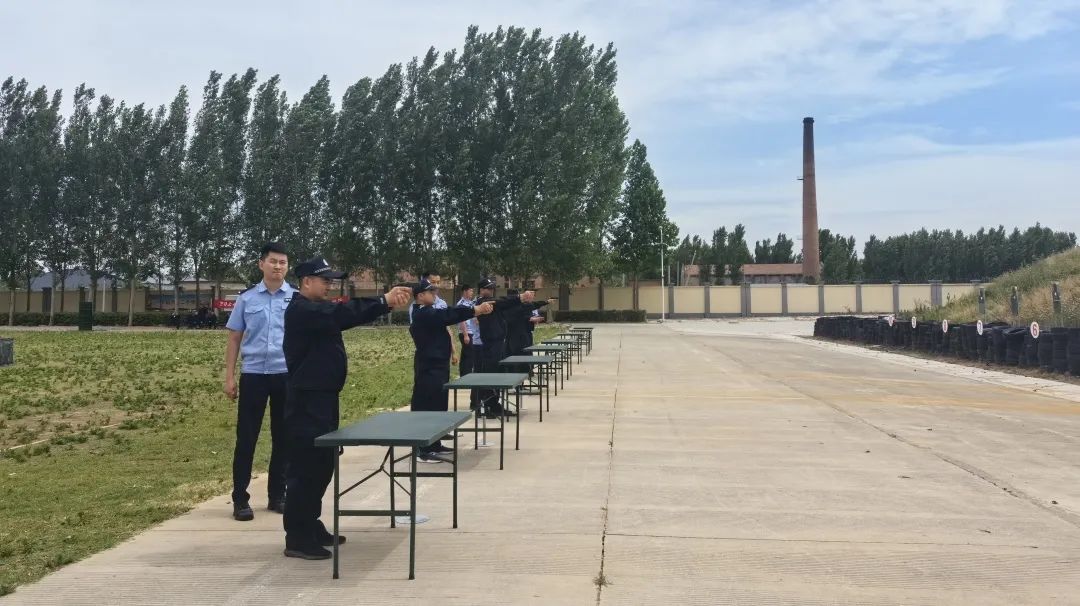 靶场砺剑——濮阳中院法警支队组织开展全市法院司法警察实弹射击训练