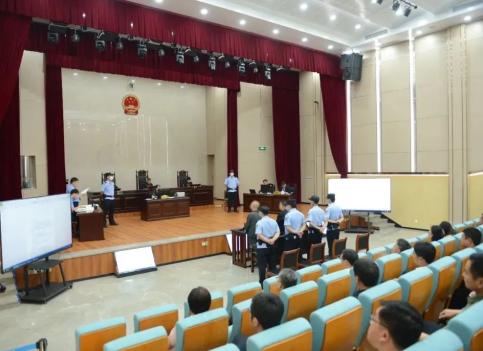 【直面庭审第一现场】法庭忏悔痛 过往难重来——县法院公开开庭审理