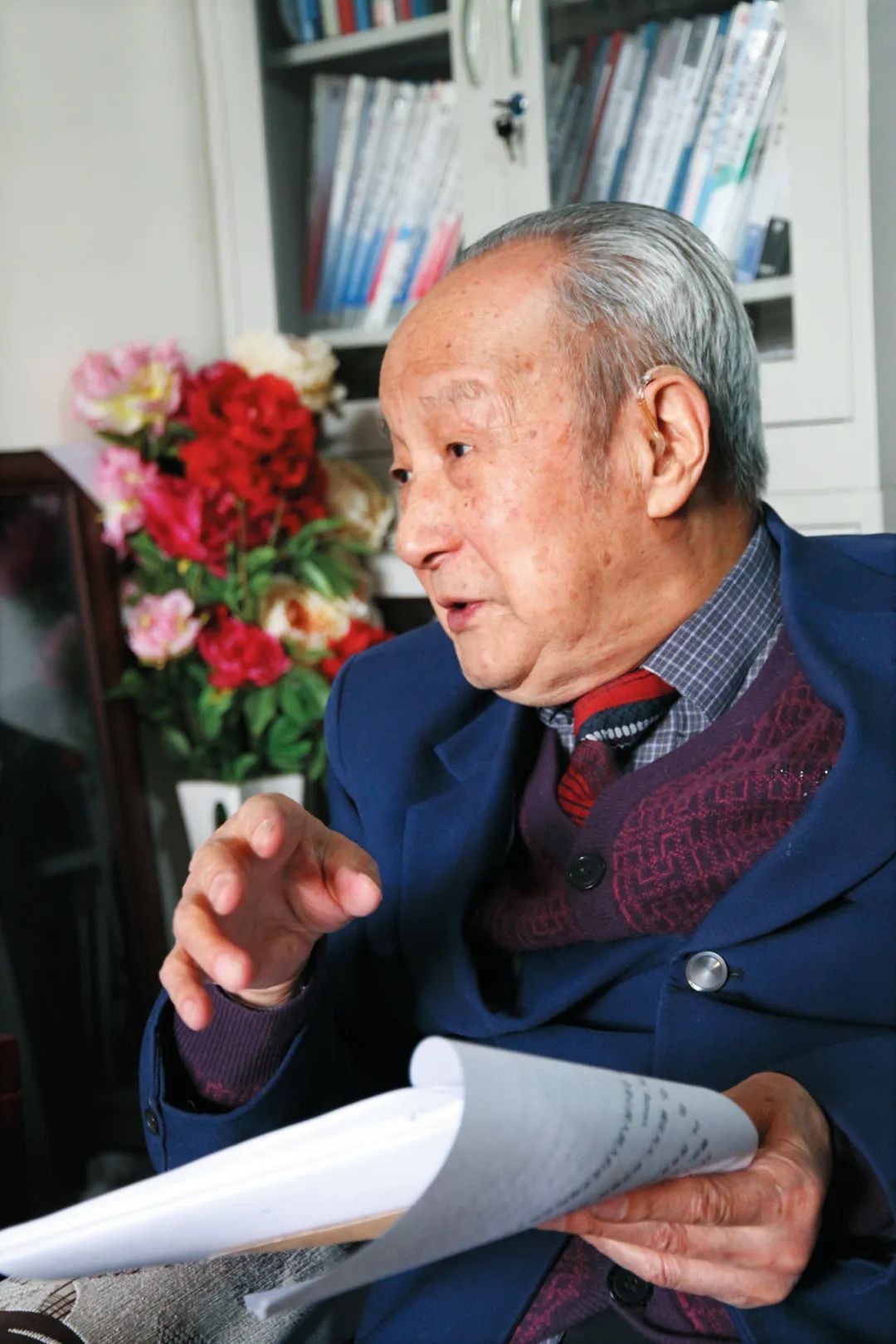 今天,我们来介绍一下徐光宪院士.