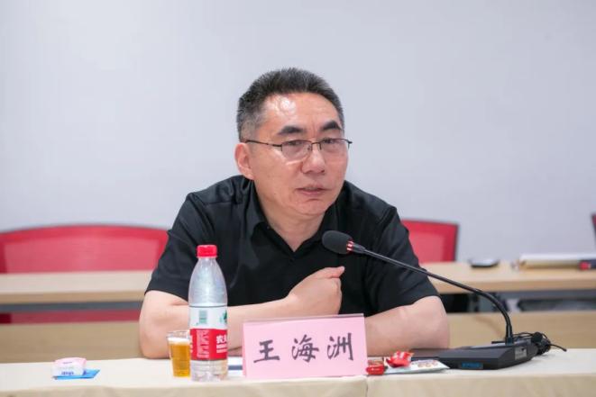 电影《戏》观摩研讨会在京举行