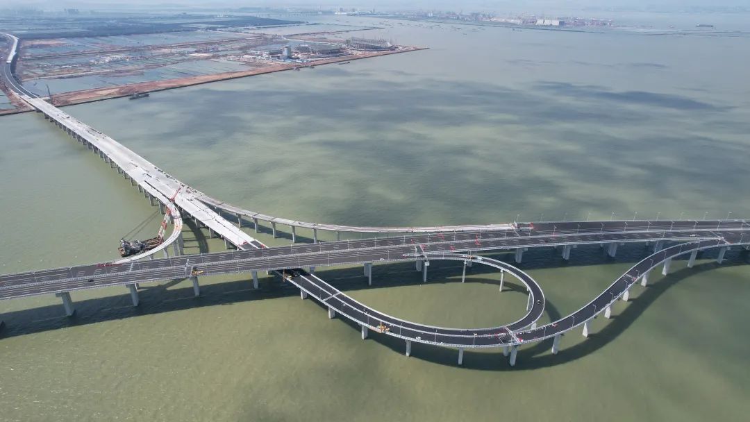 南中高速计划下半年全线建成通车