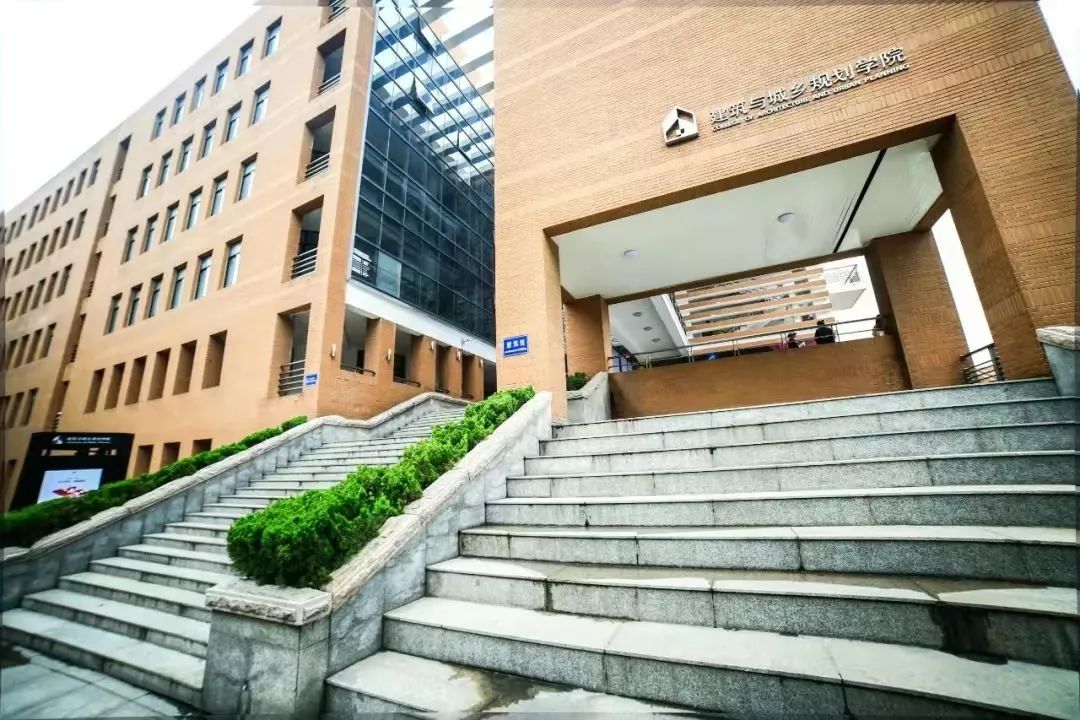 书写属于自己的传奇追求设计的极致共同探索建筑的奥秘理工学子们在