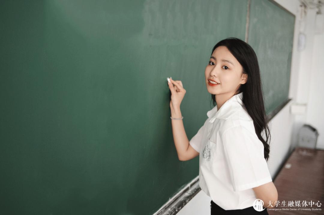 你的毕业照,官微包了!