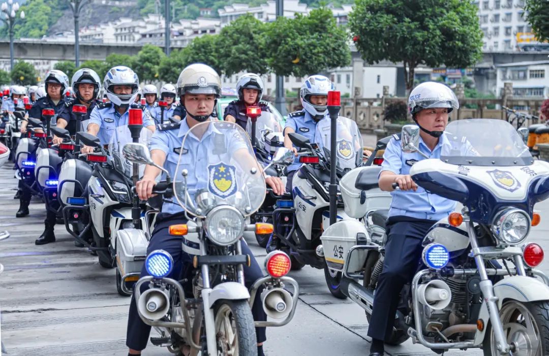 警用摩托车型号报价图片