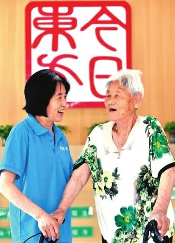 【媒体看吕梁·山西日报】"吕梁护工"金字招牌