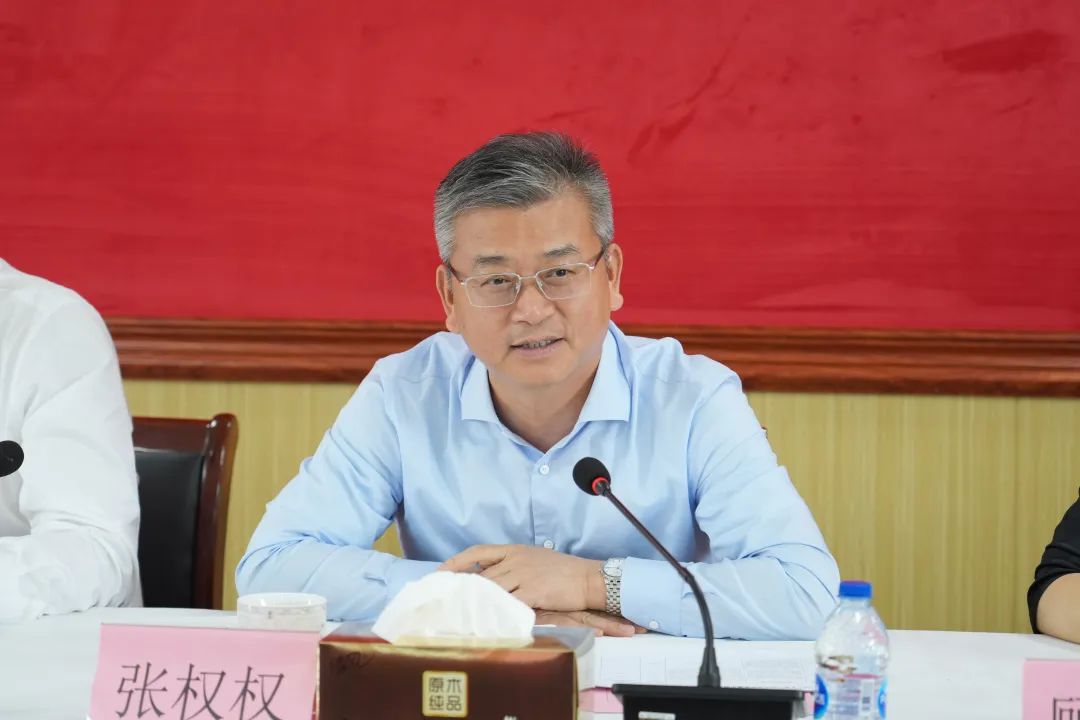 青浦区开展2024年第一次全国,市,区三级人大代表集中进社区联系人民