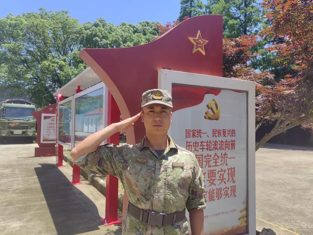 指导员，可以有多暖？