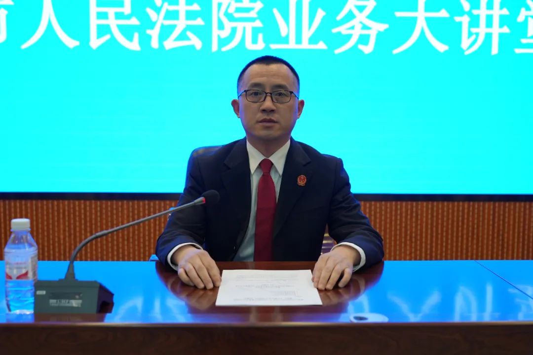 田波结合工作实际,对案件审理中最常见的夫妻共同债务问题进行梳理