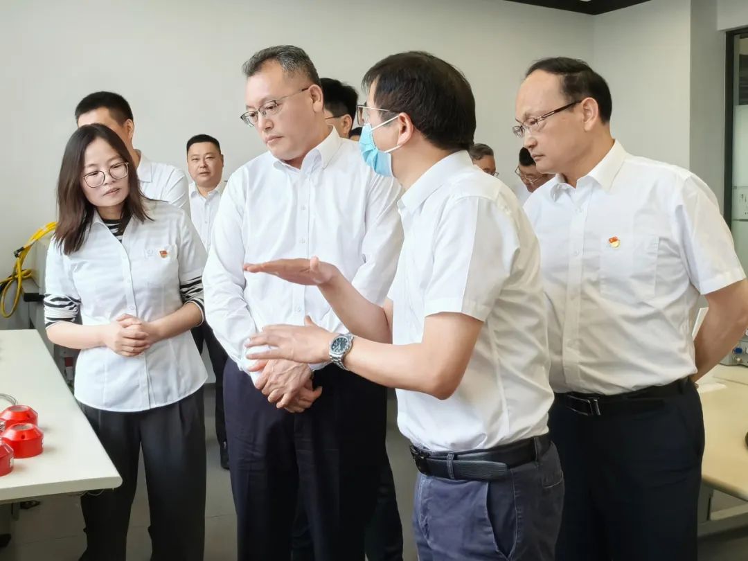 张玉金调研上海电控所【大兴调查研究 80>】