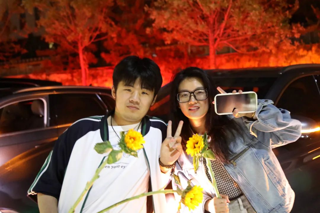 来看衡实花式送考!