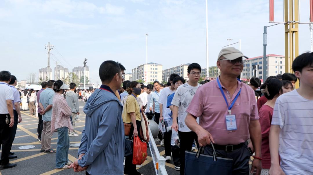 筠阳实验学校考点高安二中考点吴有训实验学校考点高安中学考点现场