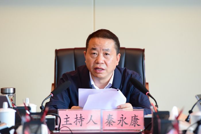 观山湖区三届人民政府第57次常务会议召开 调度近期重点工作