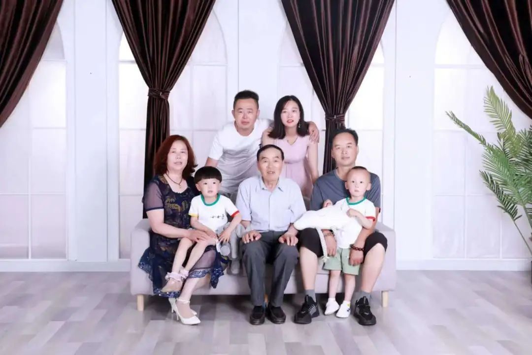 奋进新征程 共筑家国梦 | 崆峒区妇联"最美家庭"故事展播(五)