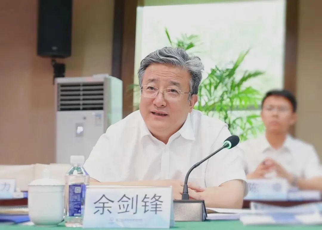 余剑锋赴西物院开展专题调研