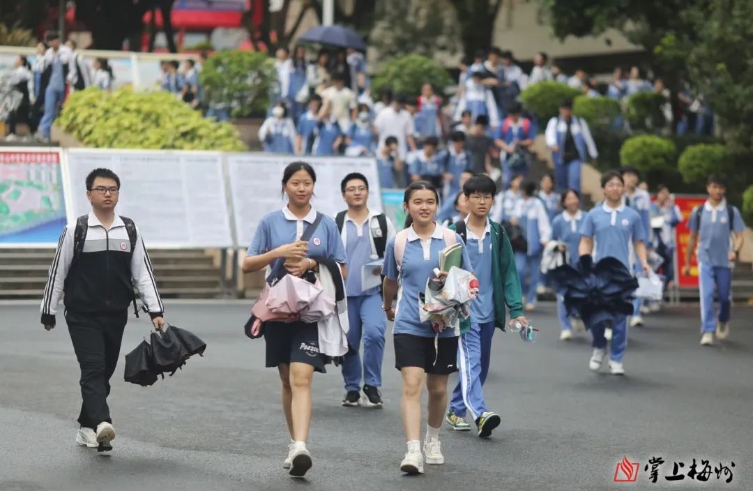 高考散场 未来开场