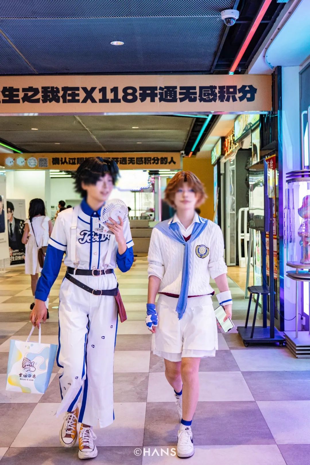 二次元让江汉路再次伟大