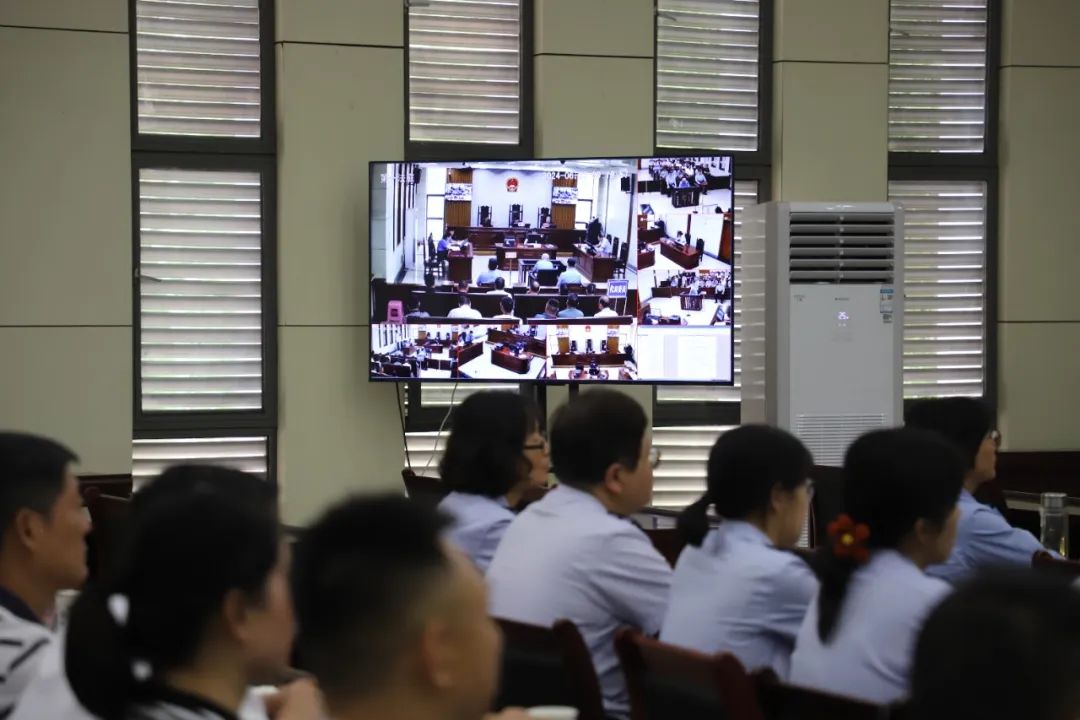 【基层动态】谢家集区法院:庭审现场"敲警钟" 警示教育"零距离"