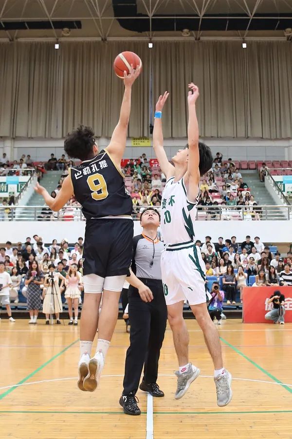 绝境逆转,读秒绝杀.他们是冠军