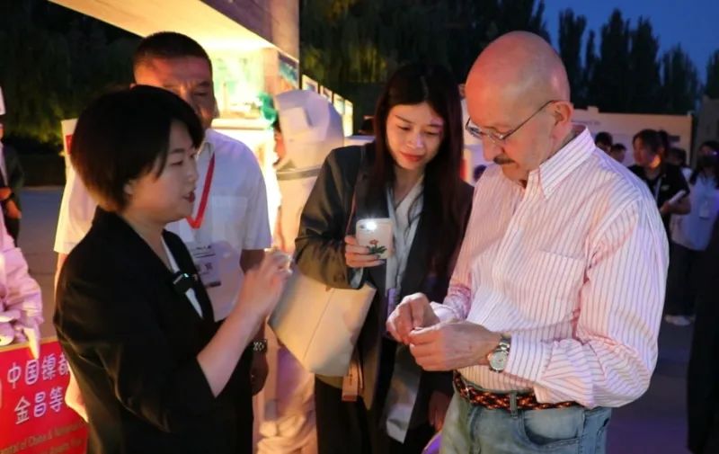 向世界递上金昌名片——"让世界走进河西走廊"专场推介会侧记