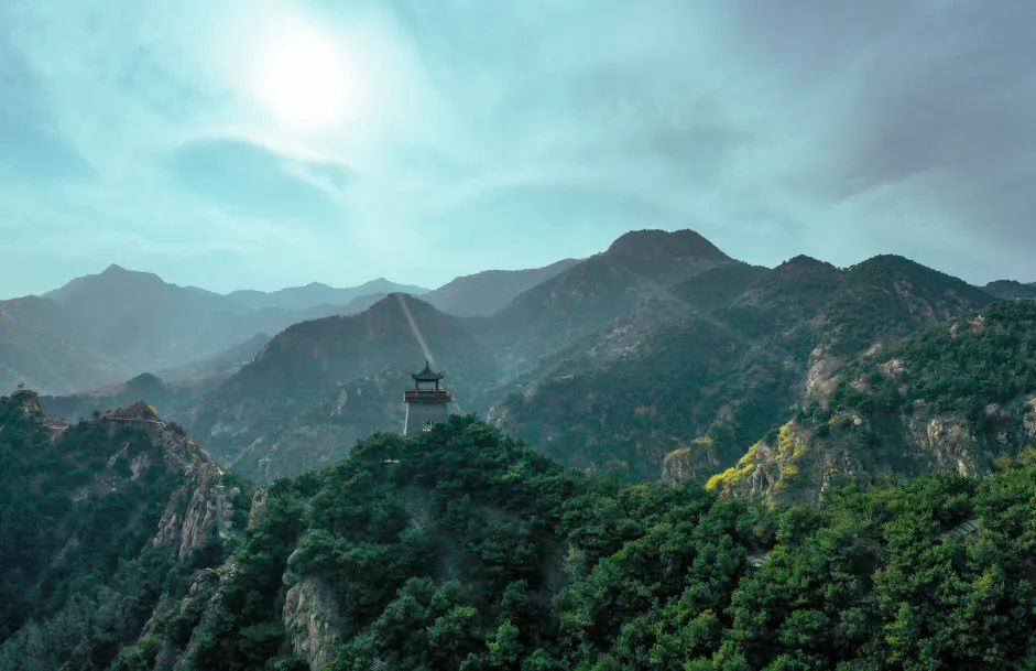 咨询电话:0531-7658-7366莱芜莲花山景区图源:莱芜文旅优惠措施门票及