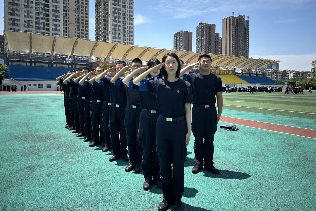 坐如钟 行如风崇州监狱26名新民警来到四川司法警官职业学院,开启为期