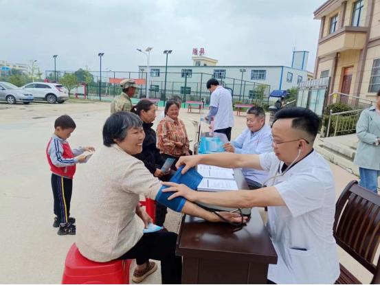 枞阳县钱桥镇妇联开展健康中国 母亲行动系列活动