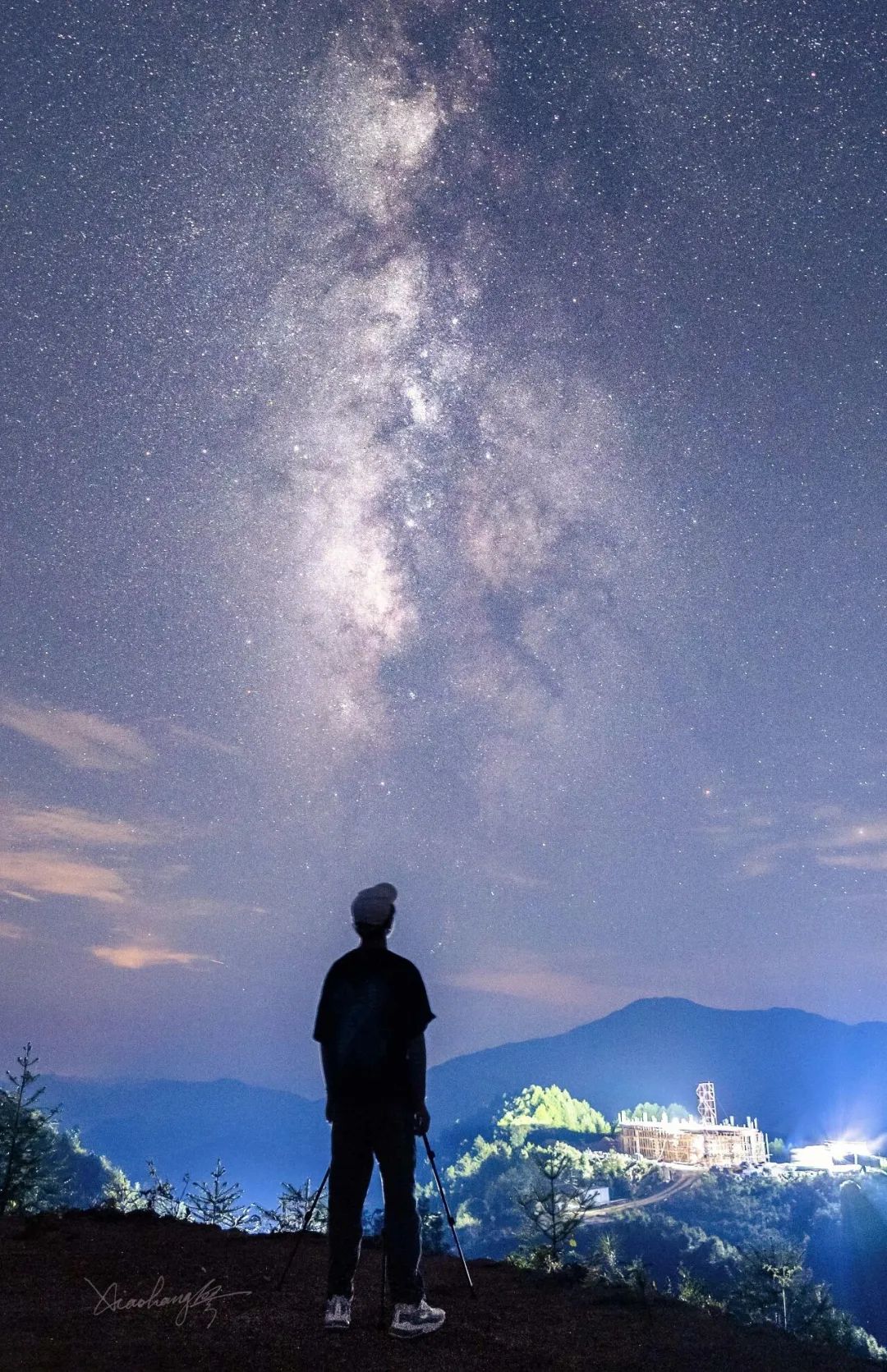 又挖到一座冷门避暑小城，文艺不输松阳，人少景美到哭