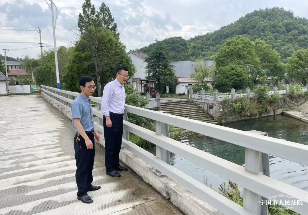 【宁法动态】袁风影到梅林镇开展巡河巡查工作