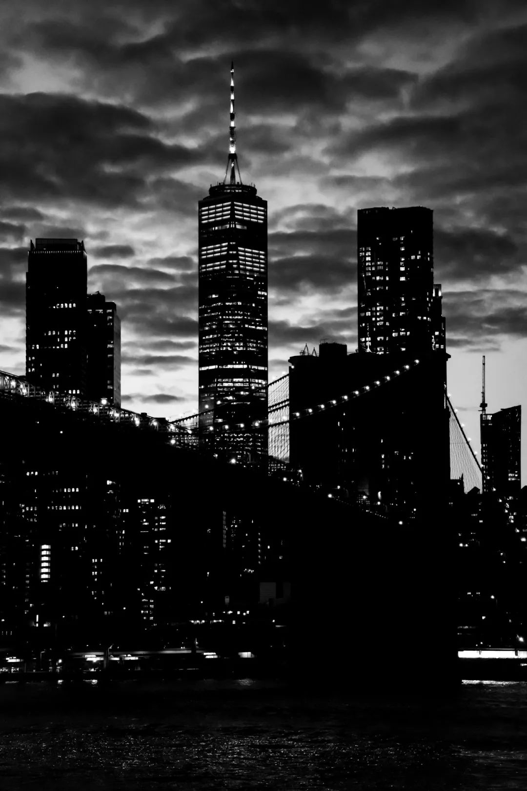 《双城》| 以黑白视角探索世界城市之美