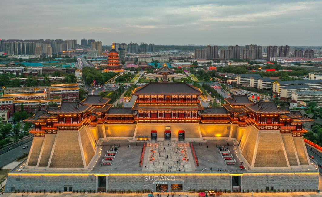 考生凭本人高考准考证可免票进隋唐洛阳城景区(应天门,明堂天堂,九洲