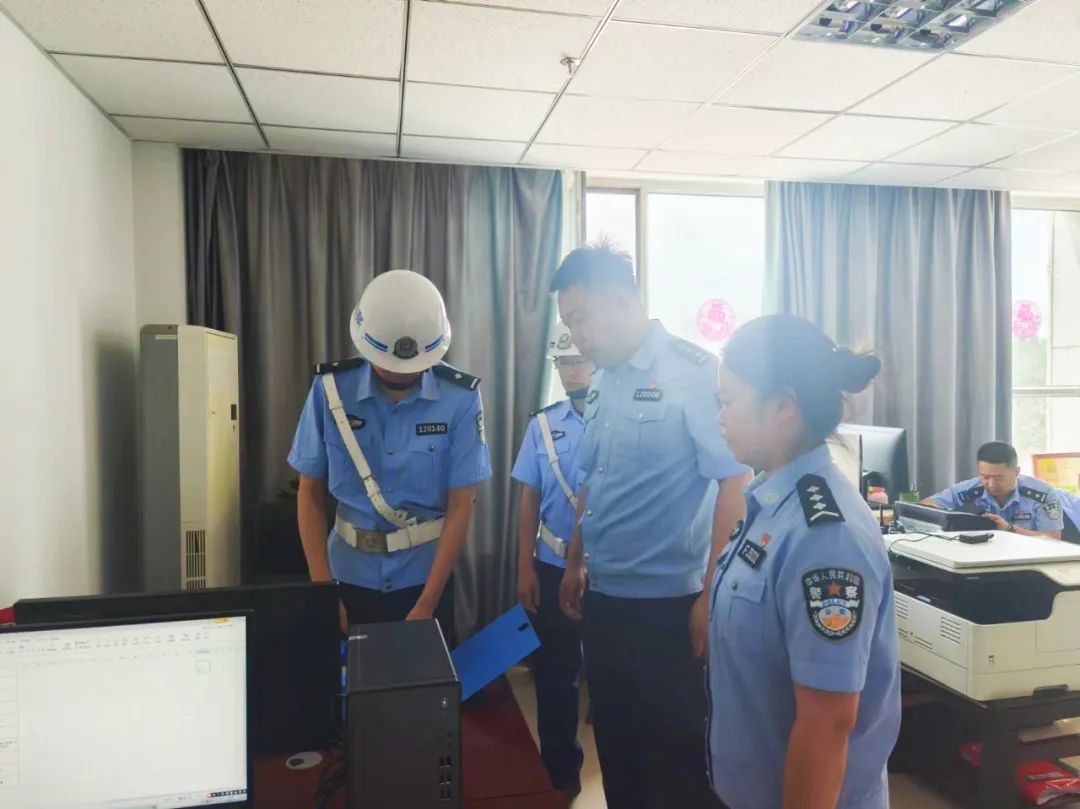 高新区公安分局督察法制大队开展“三个规定”贯彻落实情况专项督察_澎湃号·政务_澎湃新闻-The Paper