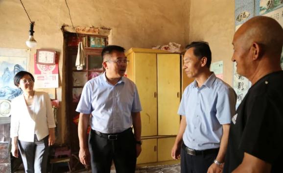 山东高院党组成员,政治部主任苏爱军一行到沾化调研