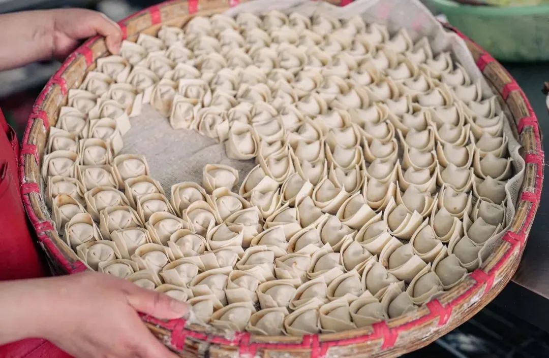 暴雨间隙,今天这一碗馄饨值得期待