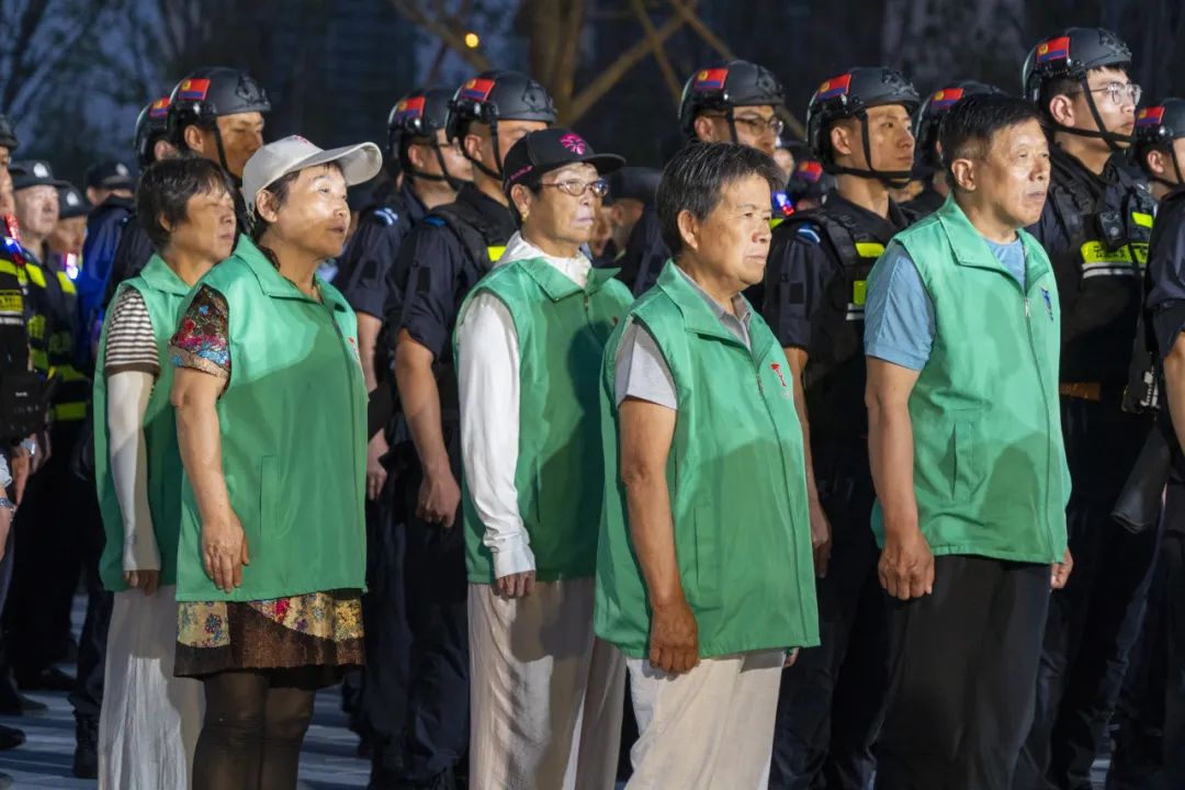 全警出击!徐州"彭安·雷霆24"行动全域铺开