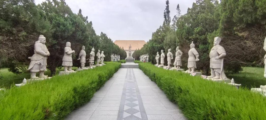喀什市盘橐城遗址公园荣获自治区旅游研学基地认定