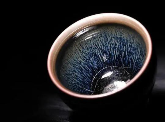 激安挑戦！！ 九娘銘 龍紋茶碗一対 彩光 曜変 建窯 宋代 箱付 （被日本奉 希有 宋