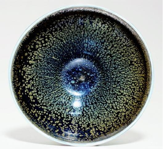 中国美術天目茶碗 銀色に輝く模様が美しい | 藤田美術館 | FUJITA MUSEUM藤田