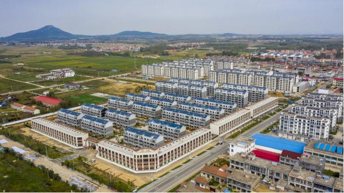 厉庄镇今年是连云港市成为全国首批沿海开放城市40周年,为了回顾赣榆