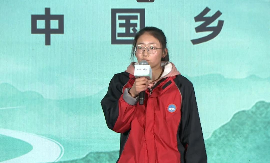 2018年至今,中国石化在泽库县第一民族中学开设了六届"中国石化女子