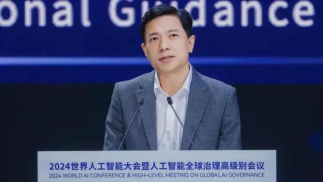李彦宏揭示超级应用陷阱：相比10亿DAU“超能干”更重要