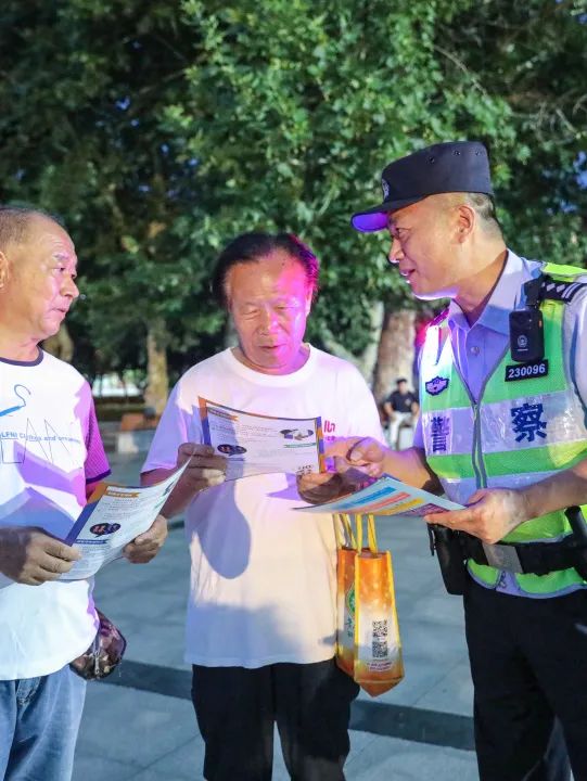 7月6日至7日晚,徐州市公安局根据全国公安机关夏夜治安巡查宣防集中